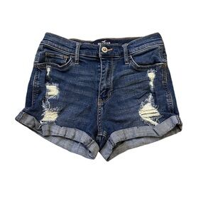 Hollister California Size 1 High-Rise Short Size 1 Distressed